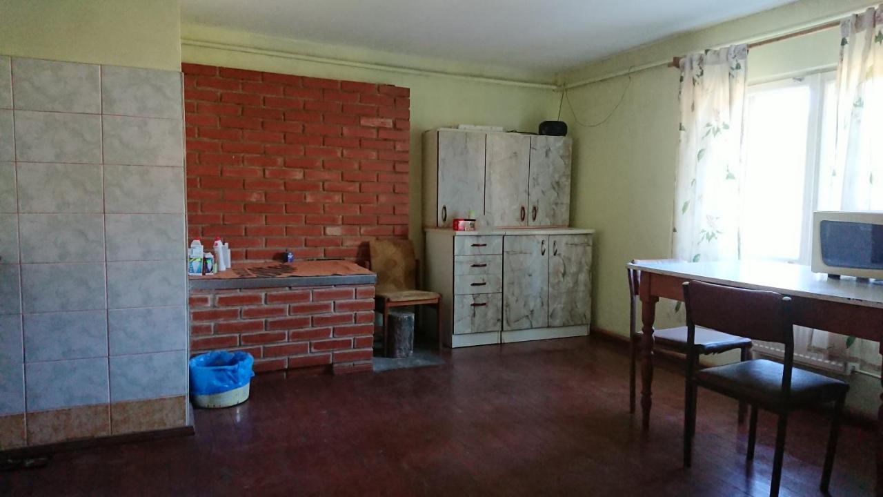 Dzivoklis Pirmie Zalmezi Apartment Jurkalne Bagian luar foto